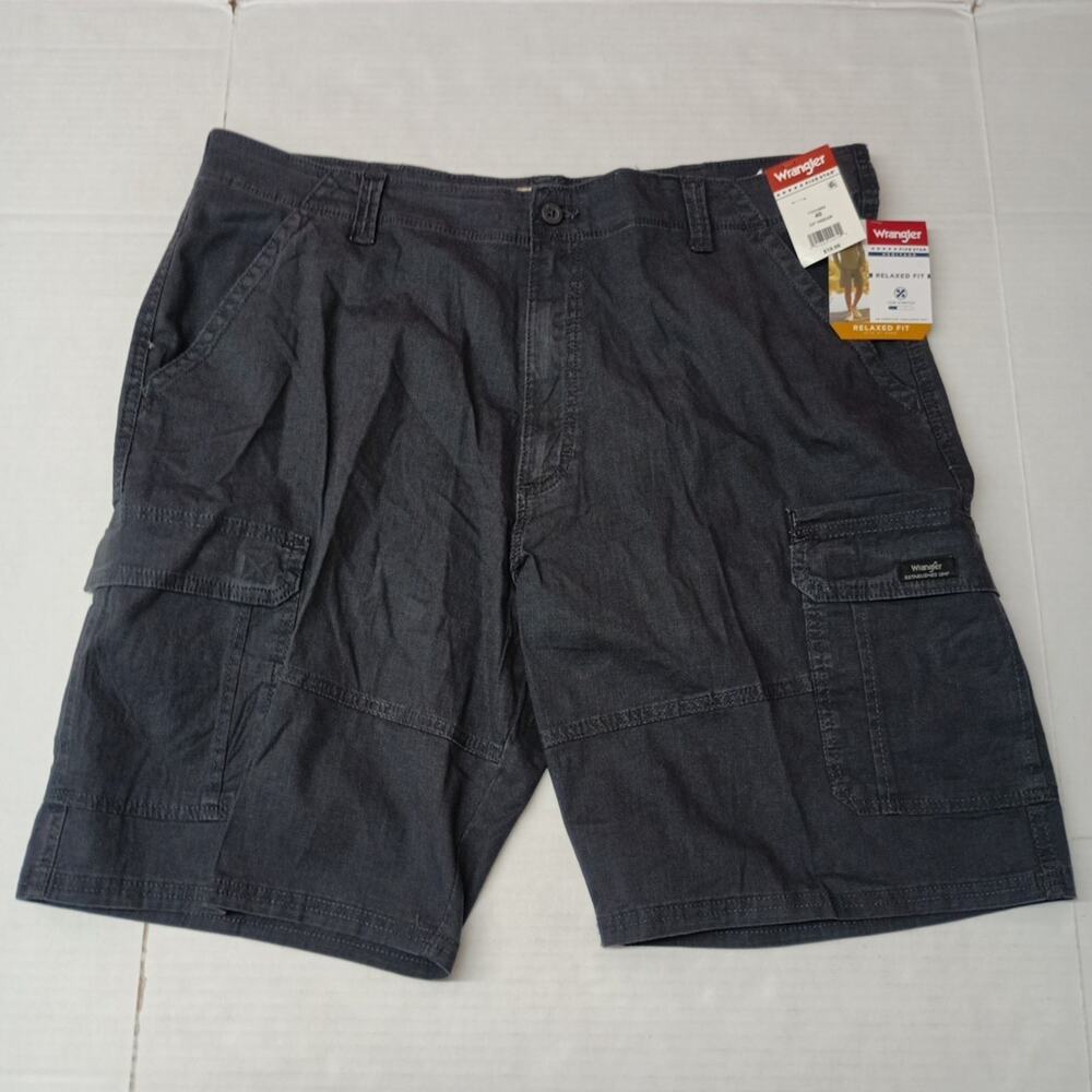 Wrangler Five Star Cargo Shorts Men's 40 Gray 10" Inseam Relaxed Fit Stretch